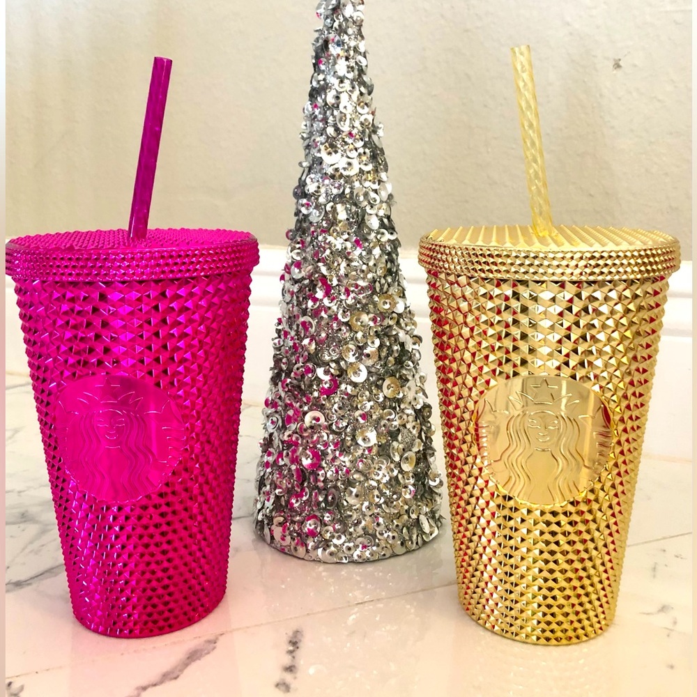 ❄️ NEW [TWO] Starbucks Holiday Collection ⭐️